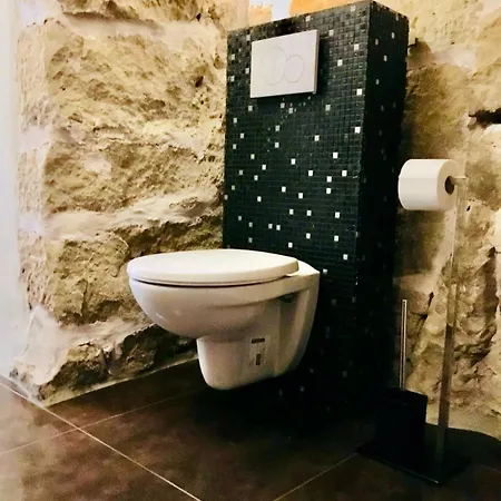 Charmante 1 Im Schmöllerhäuschen Apartment *